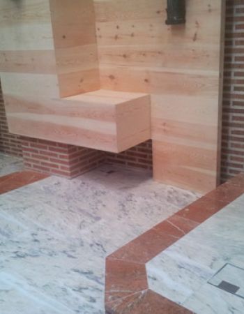 Obra de Rastrelo Valladolid | Revistero de madera en Parroquía San Ramón Nonato